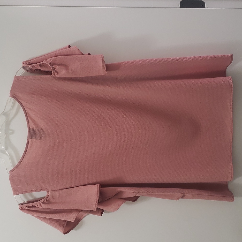 Womens Stylish Bobeau Cold Shoulder Ruffle Sleeve Top - Picture 3 of 10